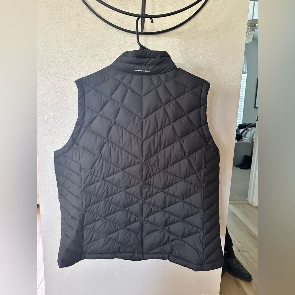 Columbia Women's Heavenly Black Puffer Vest Women Plus Size 2X - Picture 6 of 11